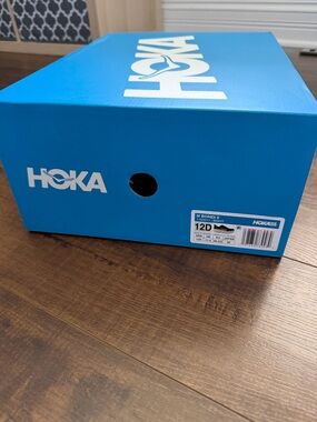 Men’s Hoka Bondi 9 (Black/White) Size 12